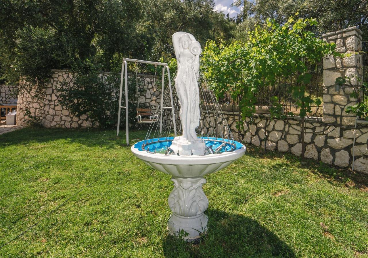 Villa Panorea Áyios Nikítas Exterior foto